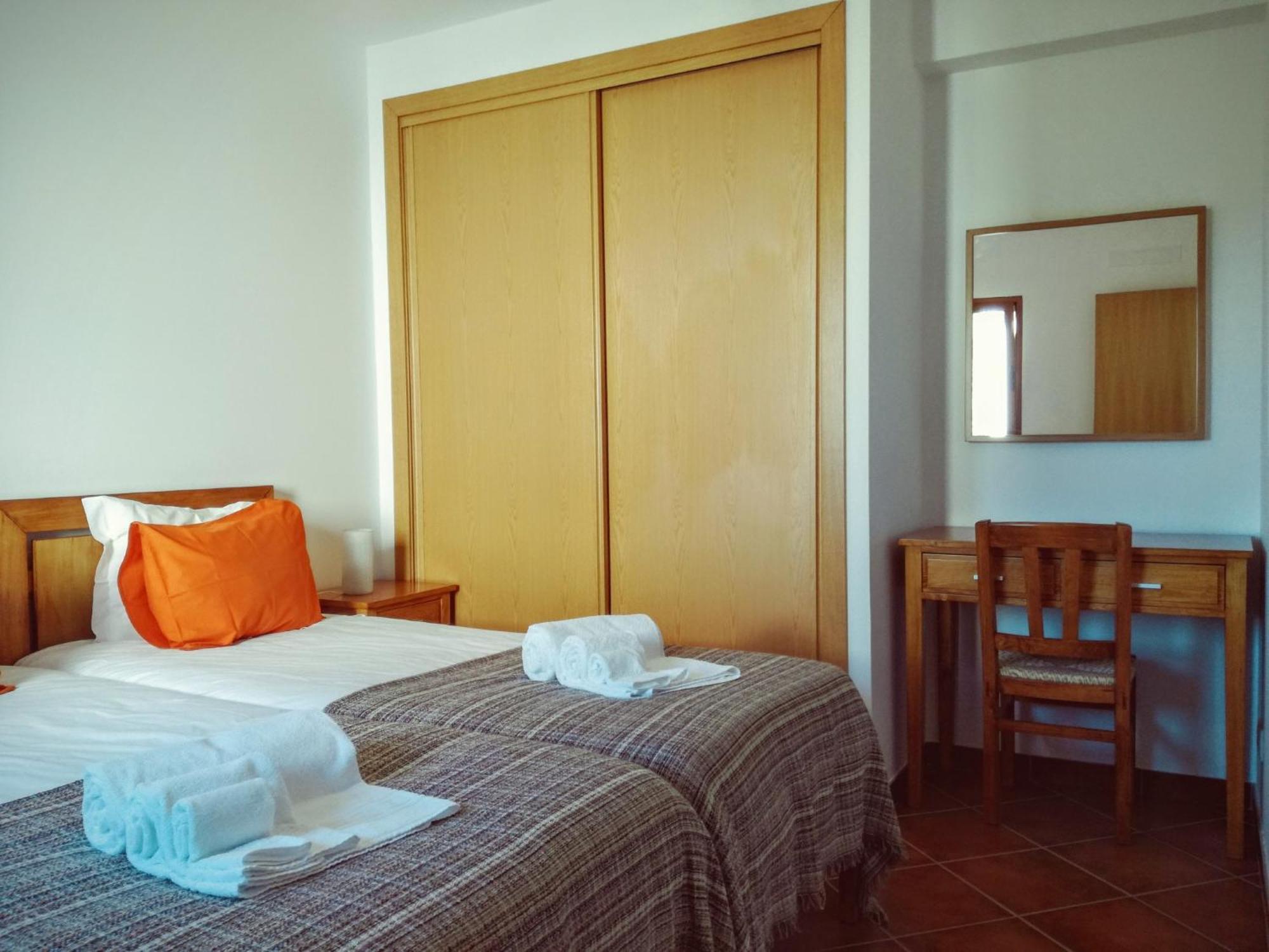 Monte Da Ribeira Villa Estoi Bilik gambar